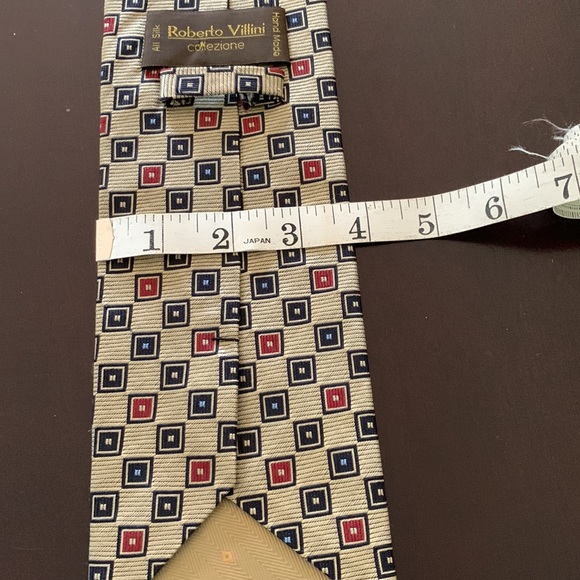 Like New Men’s Handmade Silk Neck Tie - Picture 5 of 6